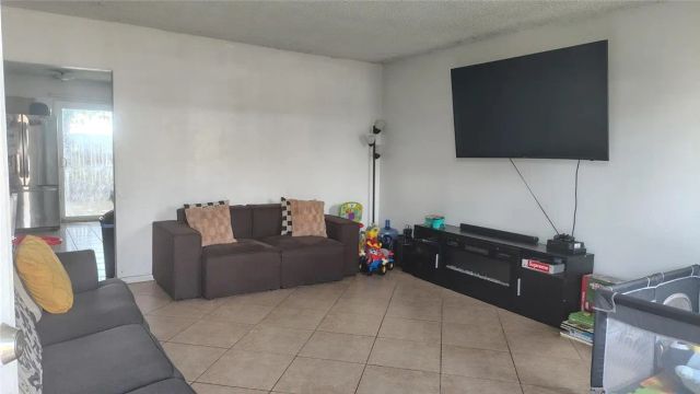 5383 Howard, Ontario, CA 91762