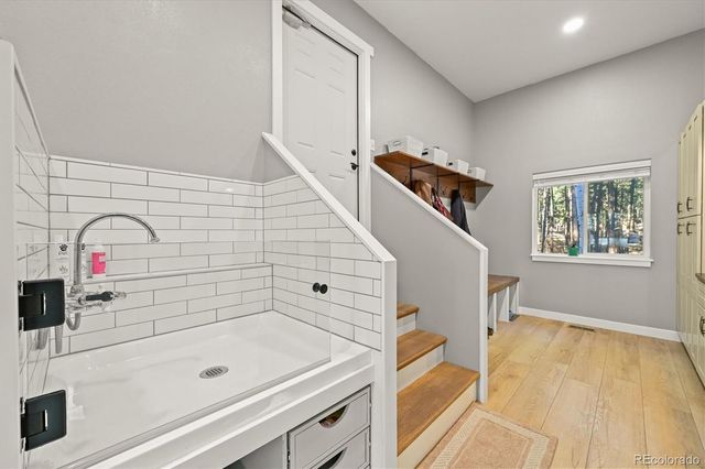 220 Cobblestone Way, Monument, CO 80132