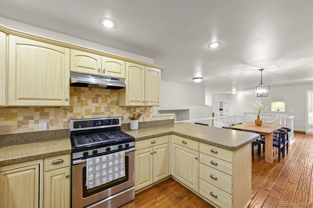 220 Cobblestone Way, Monument, CO 80132