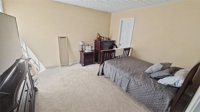 6699 Island Pointe Drive, Buford, GA 30518