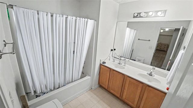 6699 Island Pointe Drive, Buford, GA 30518