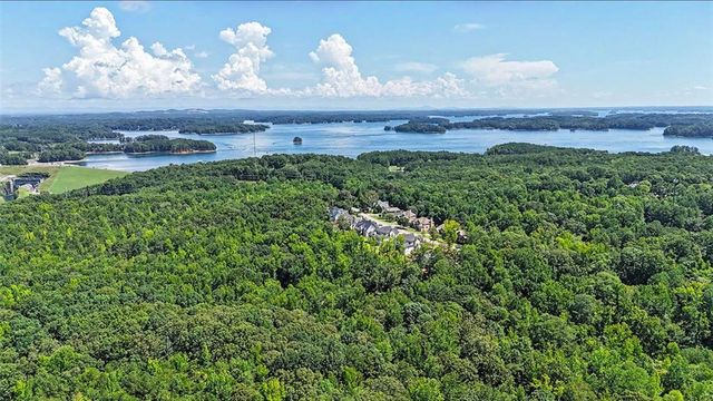 6699 Island Pointe Drive, Buford, GA 30518