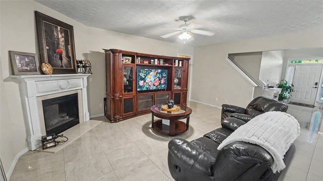 6699 Island Pointe Drive, Buford, GA 30518