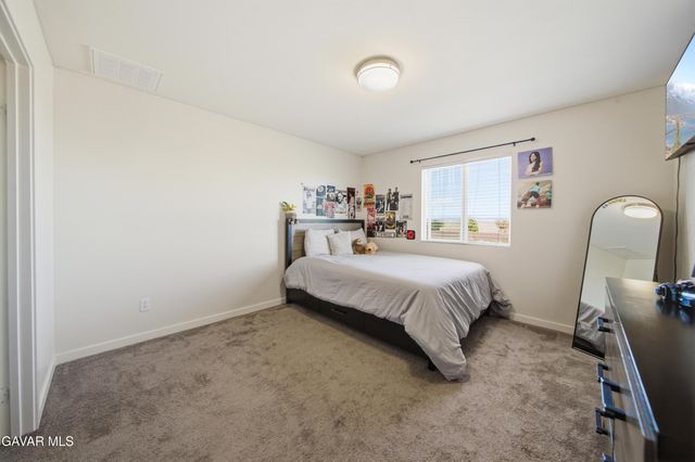 4323 W Ivesbrook Street, Lancaster, CA 93536