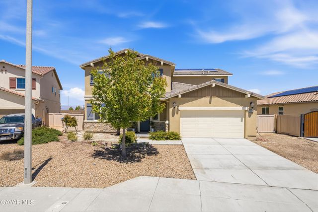 4323 W Ivesbrook Street, Lancaster, CA 93536