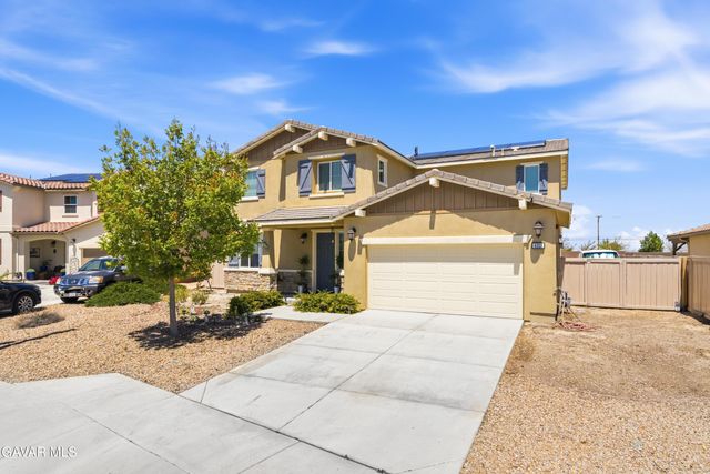 4323 W Ivesbrook Street, Lancaster, CA 93536