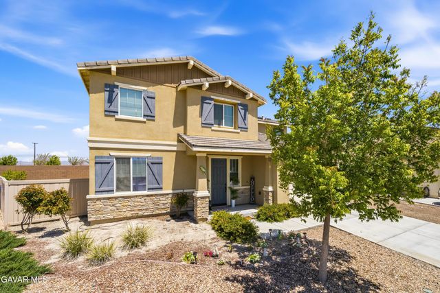 4323 W Ivesbrook Street, Lancaster, CA 93536