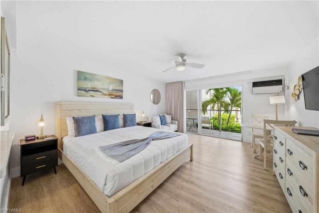 900 Broad AVE S 117, NAPLES, FL 34102 — exterior