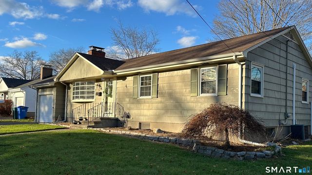 56 Dessa Drive, Hamden, CT 06517
