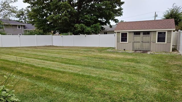 56 Dessa Drive, Hamden, CT 06517