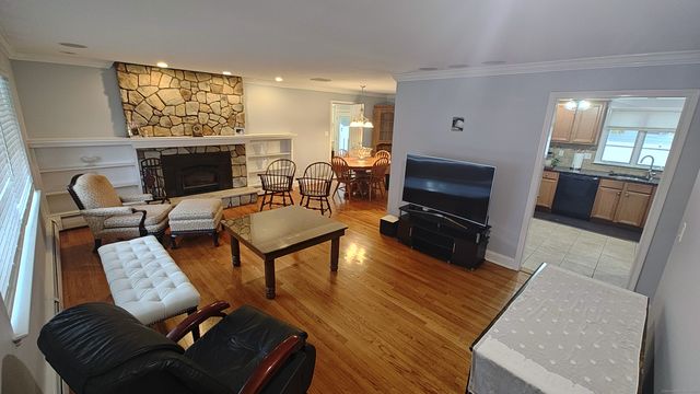 56 Dessa Drive, Hamden, CT 06517