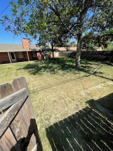 3227 Dengar Ave, Midland, TX 79705