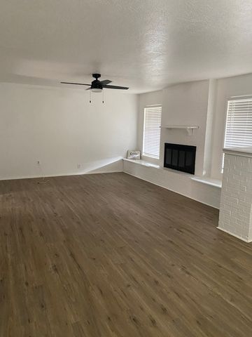 3227 Dengar Ave, Midland, TX 79705