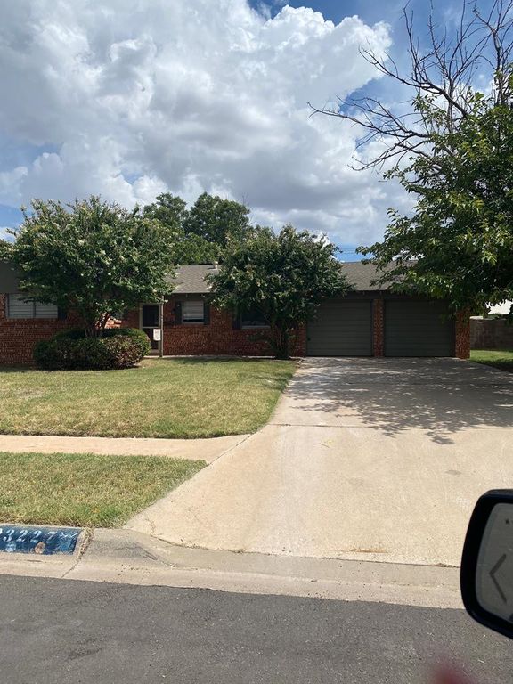 3227 Dengar Ave, Midland, TX 79705