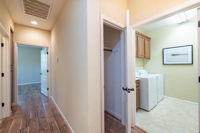 1376 Volonne Dr, Roseville, CA 95747