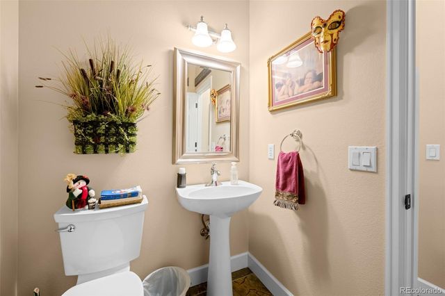 8070 S Catawba Court, Aurora, CO 80016