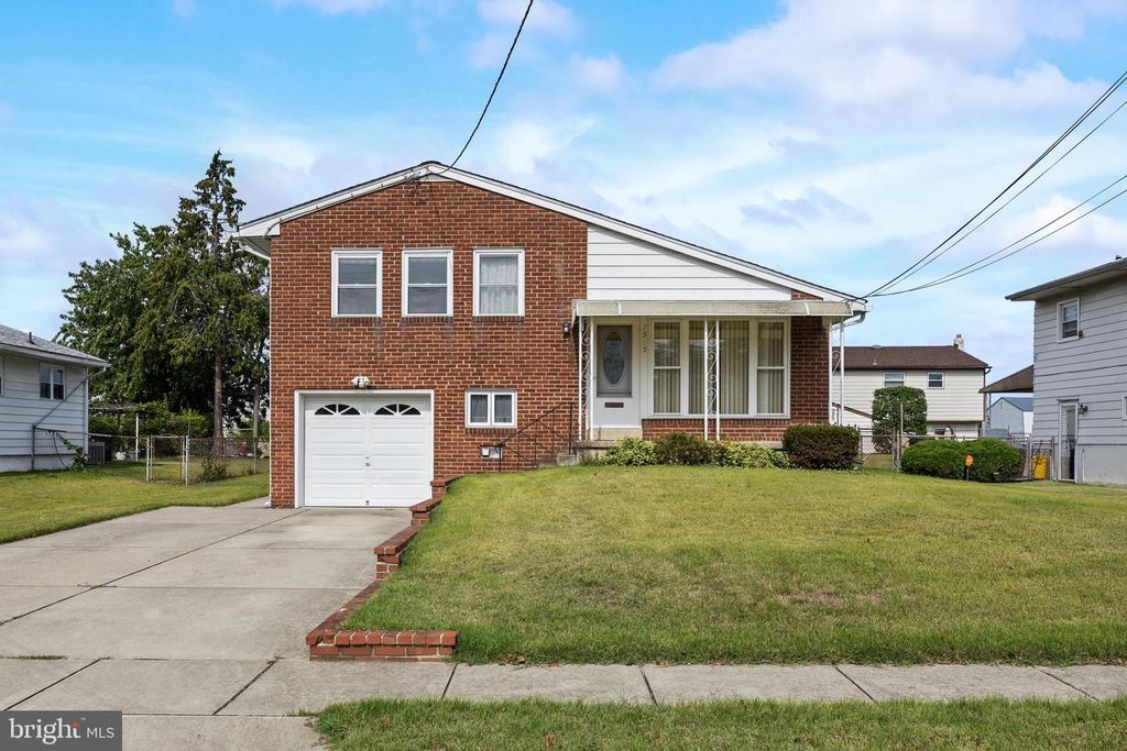 7515 BAXTER AVE, Pennsauken, NJ 08109