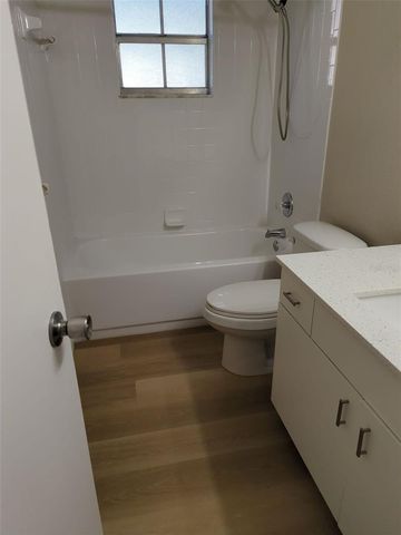 143 SE 13TH AVENUE, Ocala, FL 34471
