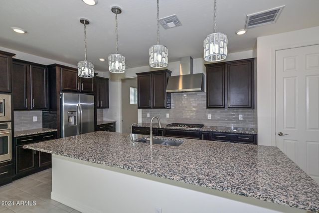 7433 W Maya, Peoria, AZ 85383