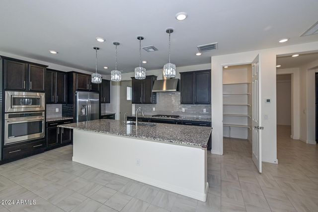 7433 W Maya, Peoria, AZ 85383