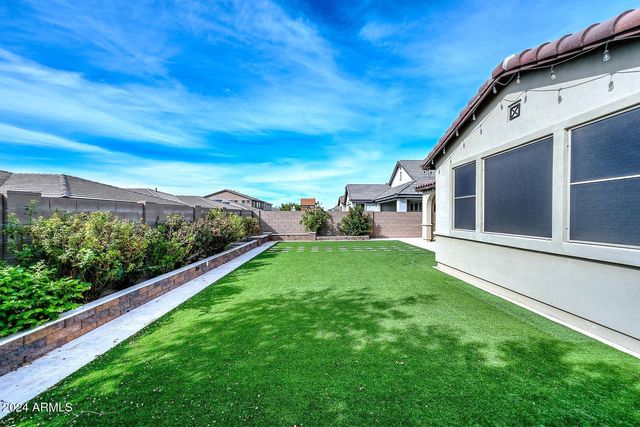 7433 W Maya, Peoria, AZ 85383