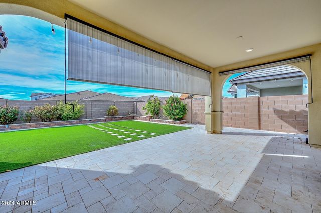 7433 W Maya, Peoria, AZ 85383