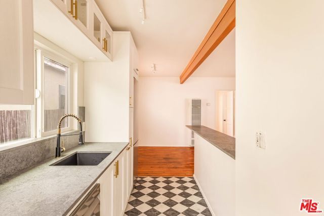 4332 Alla Road, Los Angeles, CA 90066