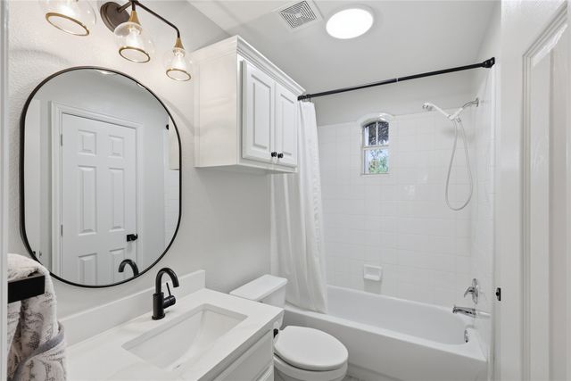 2006 Postwood Court, Corinth, TX 76210