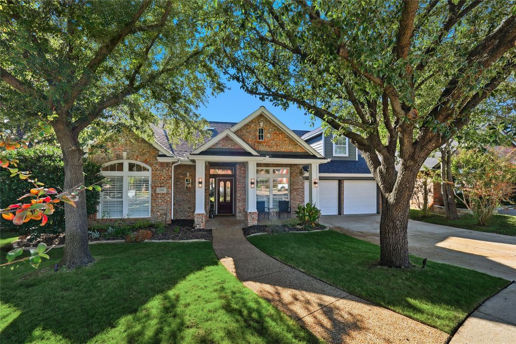 2006 Postwood Court, Corinth, TX 76210