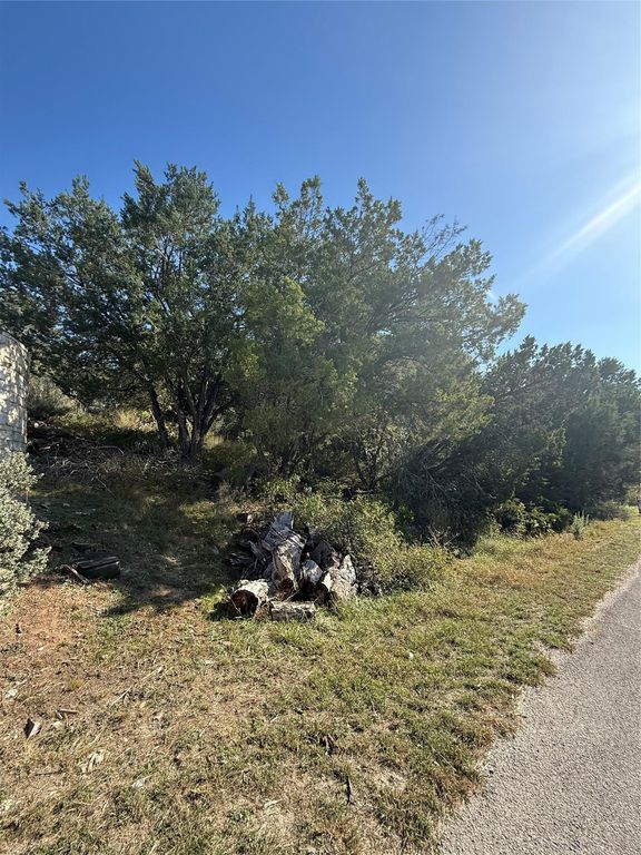 5007 Country Club DR, Lago Vista, TX 78645