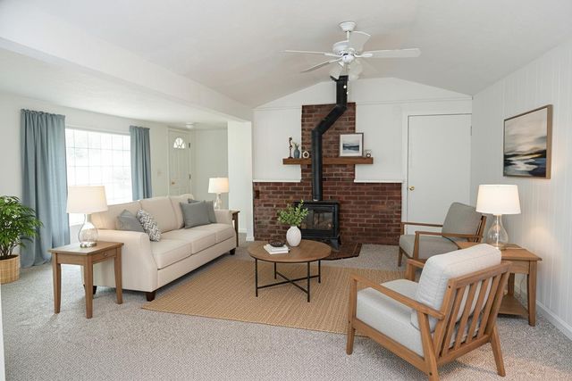 6638 Summer Way, Somerset, CA 95684