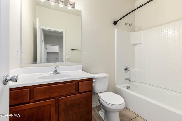 7036 S 77TH Lane, Laveen, AZ 85339