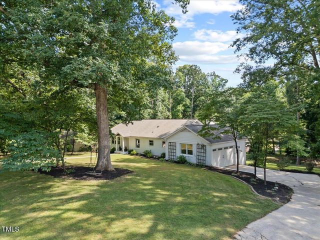 8909 Hunting Trail, Raleigh, NC 27613