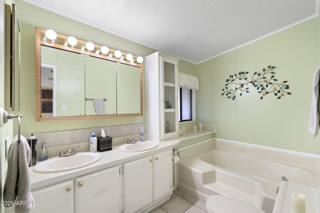 Image 32 of property listing at 3901 E PINNACLE PEAK RD 405 --, Phoenix, AZ 85050