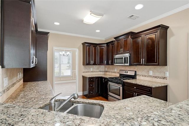 3475 Golfe Links Drive, Snellville, GA 30039