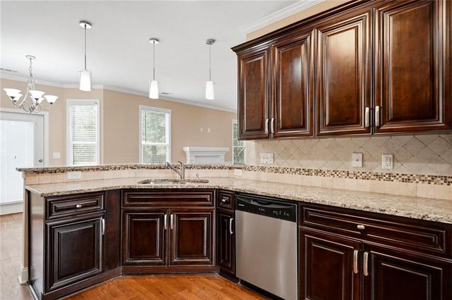 3475 Golfe Links Drive, Snellville, GA 30039