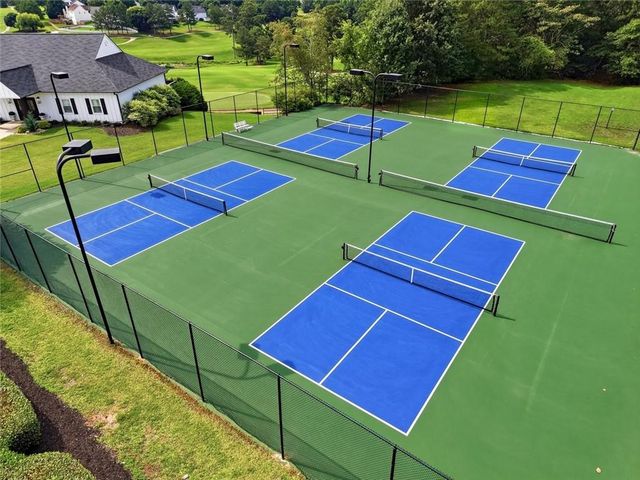 3475 Golfe Links Drive, Snellville, GA 30039