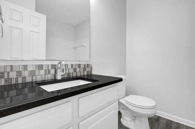 2571 Rustling Oak Boulevard, Hilliard, OH 43026