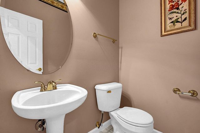 2571 Rustling Oak Boulevard, Hilliard, OH 43026