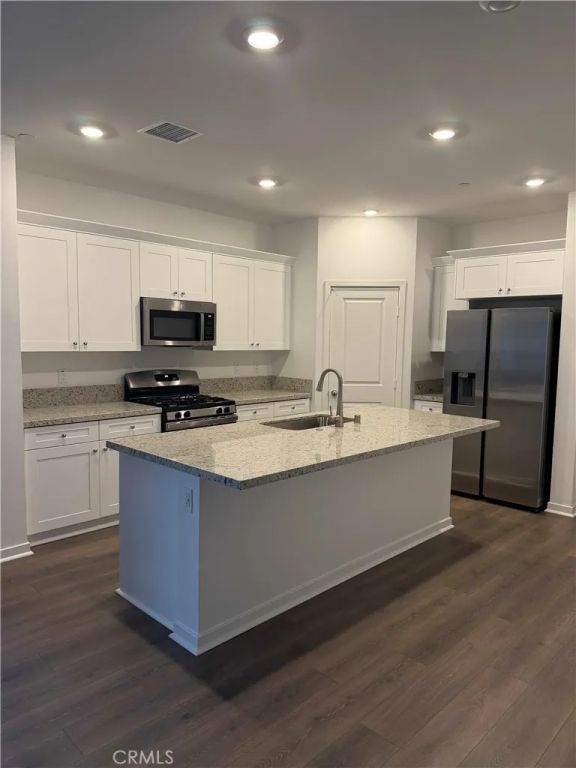 32879 Manhattan Avenue, Winchester, CA 92596