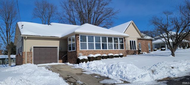 540 W Hastings Street, Montgomery, IN 47558