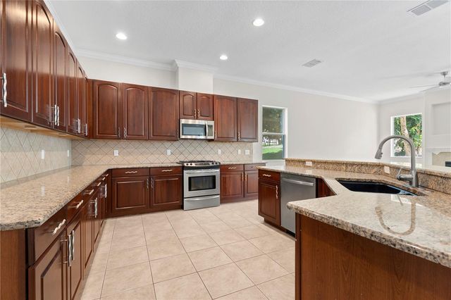 3542 WIND RIVER RUN, Clermont, FL 34711