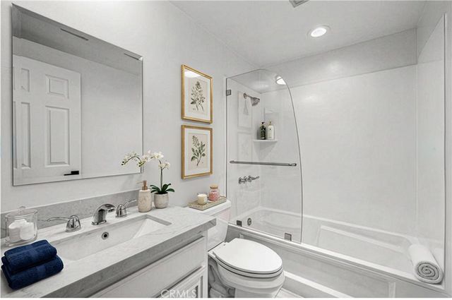 1630 S Bentley Avenue 103, Los Angeles, CA 90025
