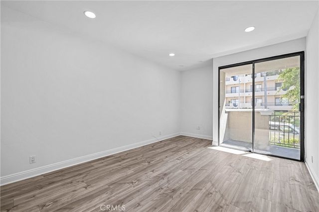 1630 S Bentley Avenue 103, Los Angeles, CA 90025