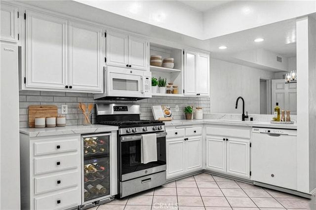 1630 S Bentley Avenue 103, Los Angeles, CA 90025