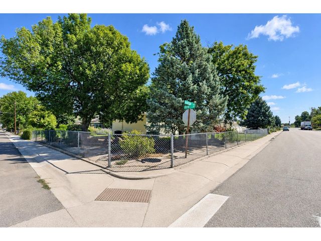 4006 Harrison Ave, Wellington, CO 80549