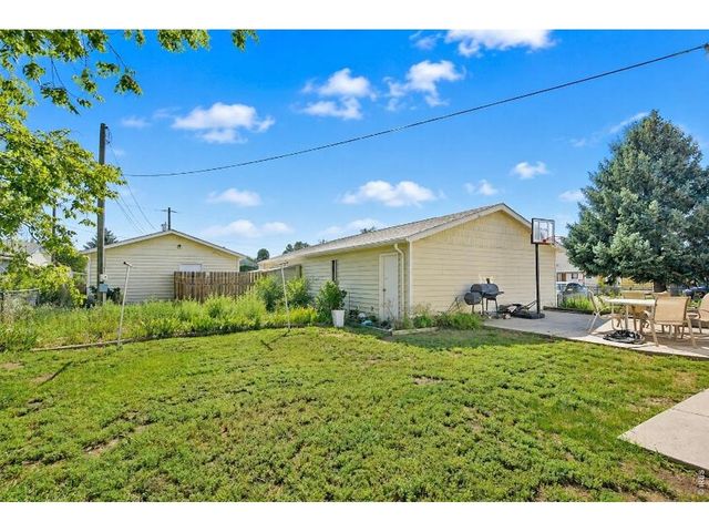 4006 Harrison Ave, Wellington, CO 80549
