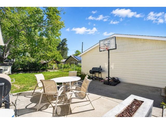 4006 Harrison Ave, Wellington, CO 80549