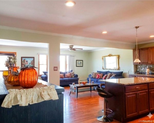 166 Burnt Corners Road, Middletown, NY 10940