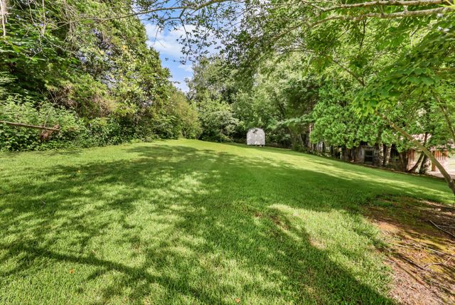 3111 Ashland City Rd, Clarksville, TN 37043